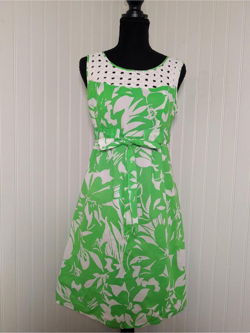Bethany Green and White Sleeveless Dress with Woven Detail Size 4